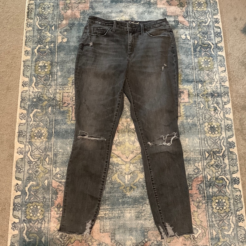Target Universal Threads High Rise Skinny gray black jeans distressed size 6/28R